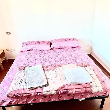 Cozy Bedroom Pise Extérieur photo